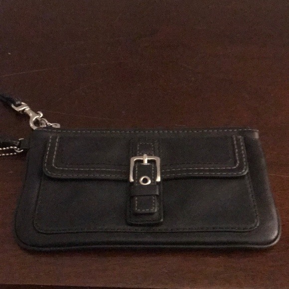 Black Leather Coach Wristlet - Picture 1 of 4